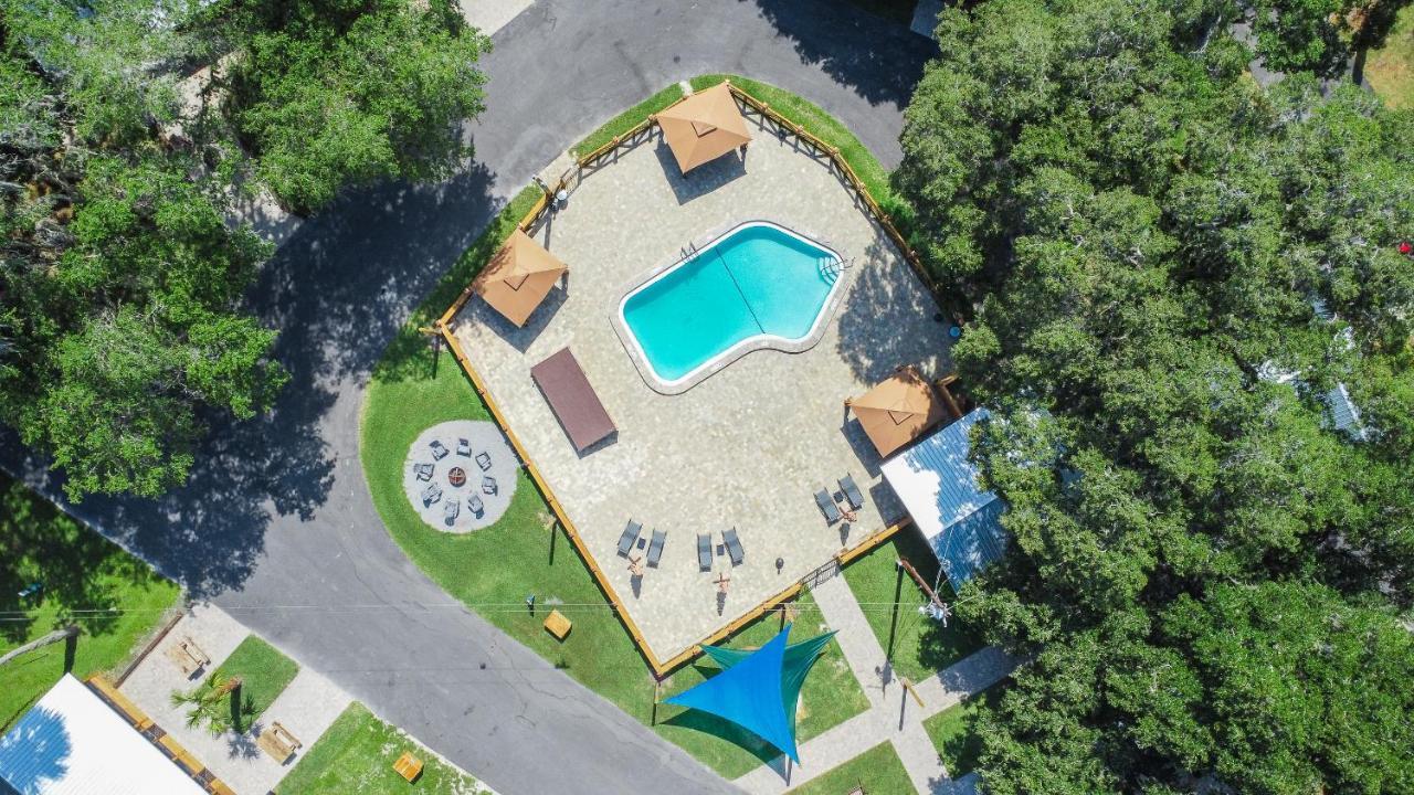 Idlewild Lodge And Rv Park Lake Panasoffkee Dış mekan fotoğraf